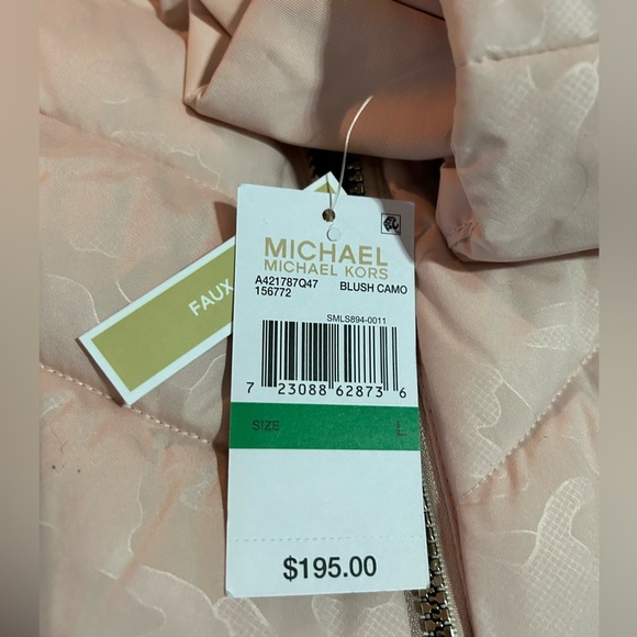 New! Michael Kors coat - Picture 16 of 16